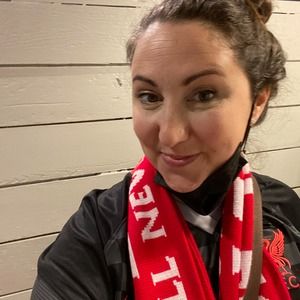 Meet your Posher, Becca